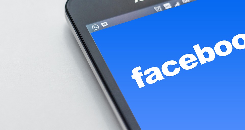 Les réseaux sociaux, chiffres et tendances : Facebook